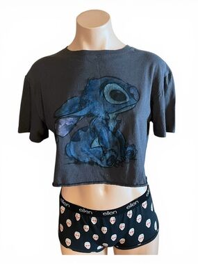 Disney Stitch Ohana Cropped Graphic T-Shirt Gray Women's Size XS Lilo & Stitch